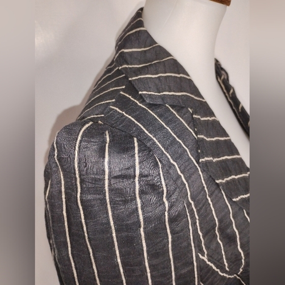 RETRO ARMANI COLLEZIONI PINSTRIPE JACKET - Picture 5 of 13